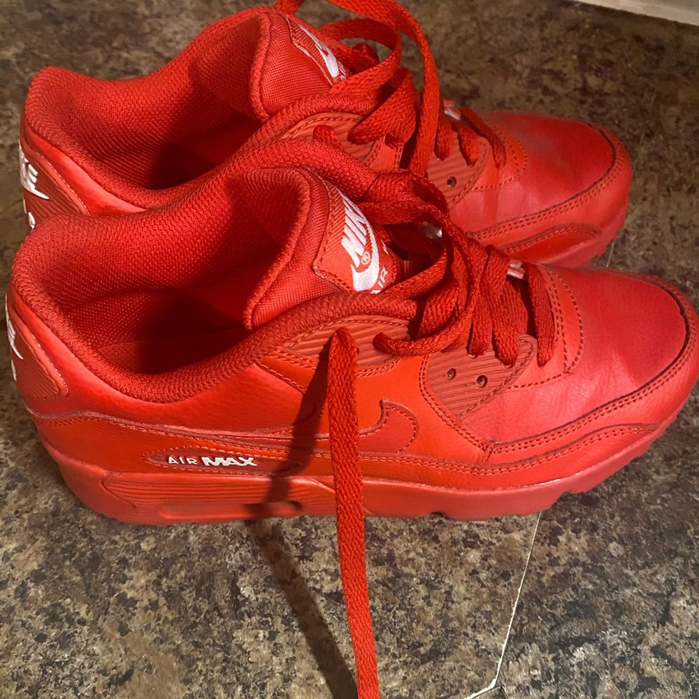Nike AirMax Red Leather Youth